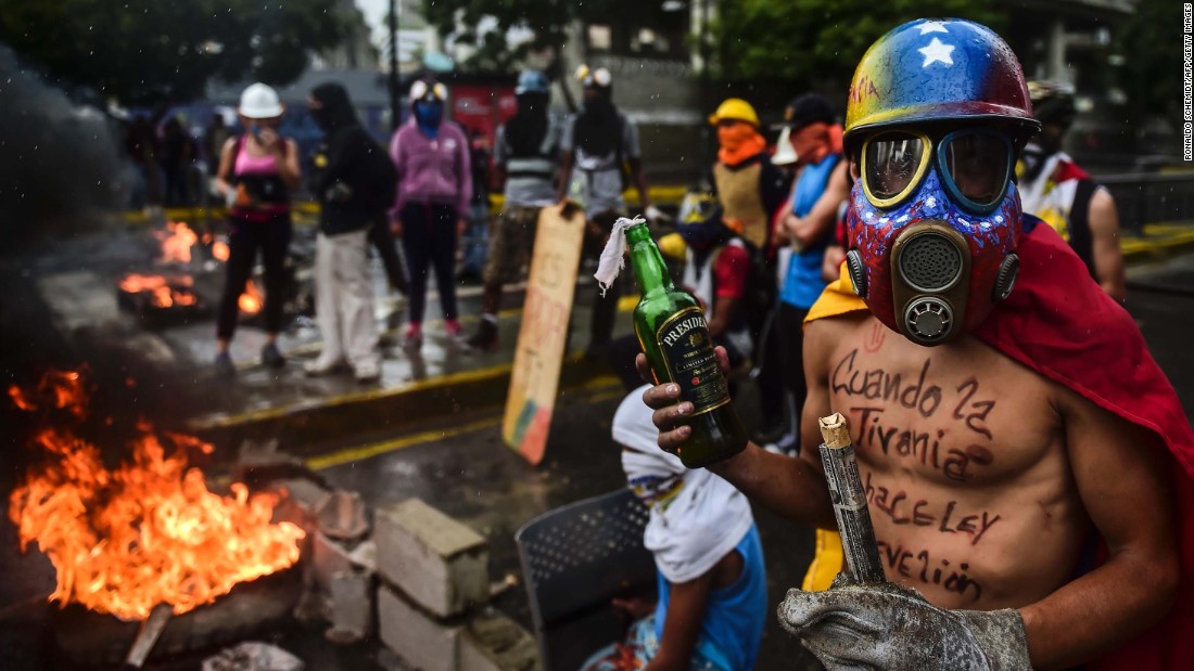 Resultado de imagem para venezuela protests