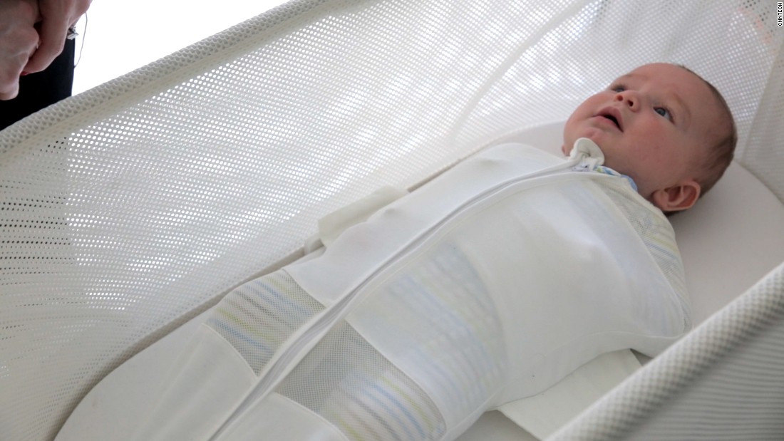 newborn hates sleeping in bassinet