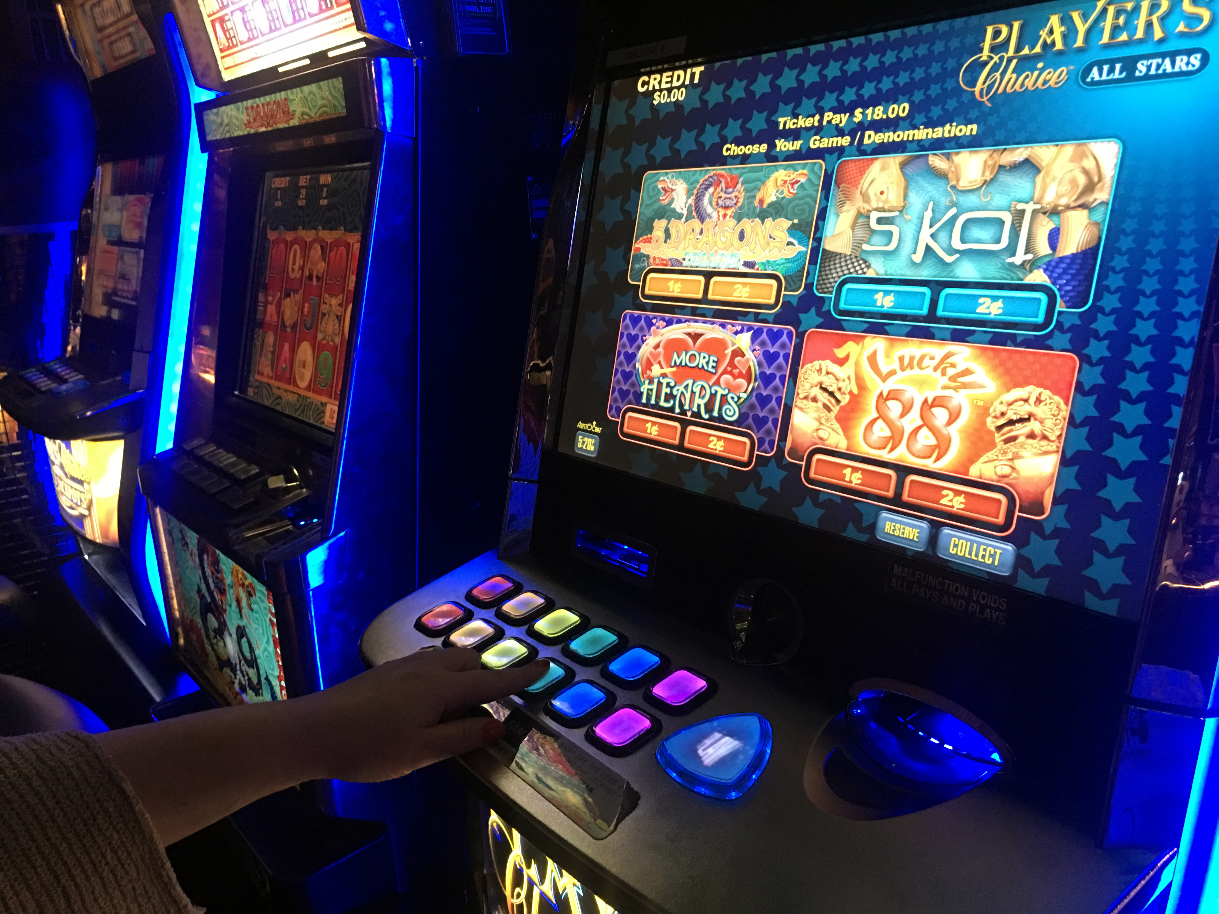 Winning slot players videos