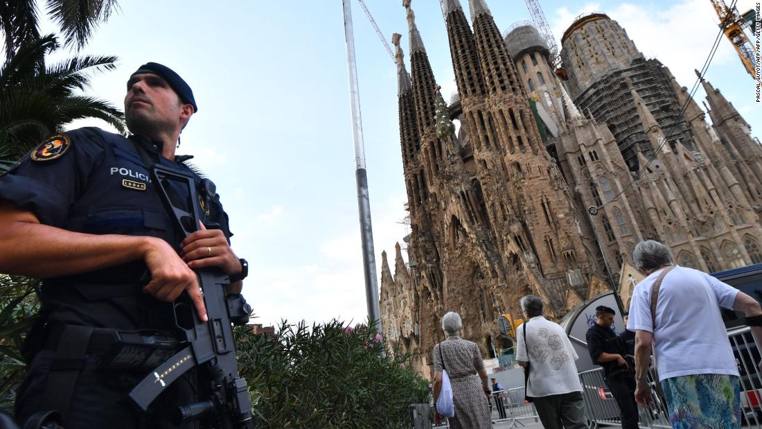 Sagrada Familia In Barcelona Gets Building Permit After 137 Years