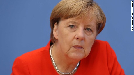 German Chancellor Angela Merkel has demanded the release of German citizens in Turkish prisons.