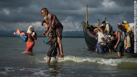 Rohingya refugees flee Myanmar