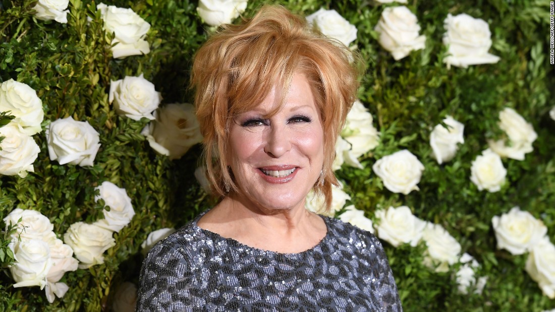 Bette Midler apologizes to West Virginia residents for 'poor, illiterate, strung out' tweet