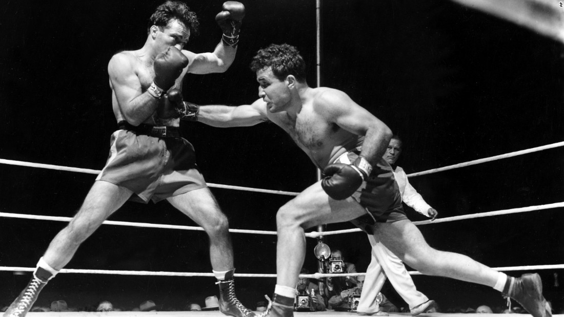 Former boxing champion &lt;a href=&quot;http://www.cnn.com/2017/09/20/sport/jake-lamotta-obit/index.html&quot; target=&quot;_blank&quot;&gt;Jake LaMotta&lt;/a&gt;, right, died September 19 at the age of 95. LaMotta was played by Robert De Niro in Martin Scorsese&#39;s Oscar-winning movie &quot;Raging Bull.&quot;