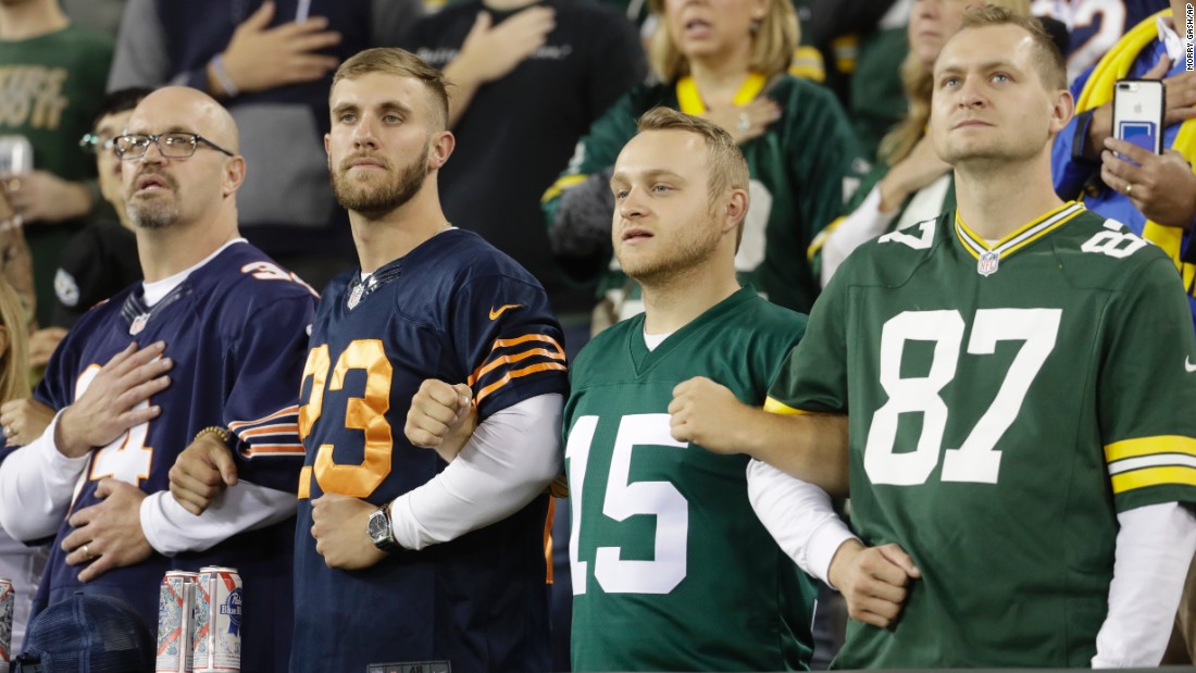 Packers fan suing Bears gets Duke Law, Chicago firm to represent him