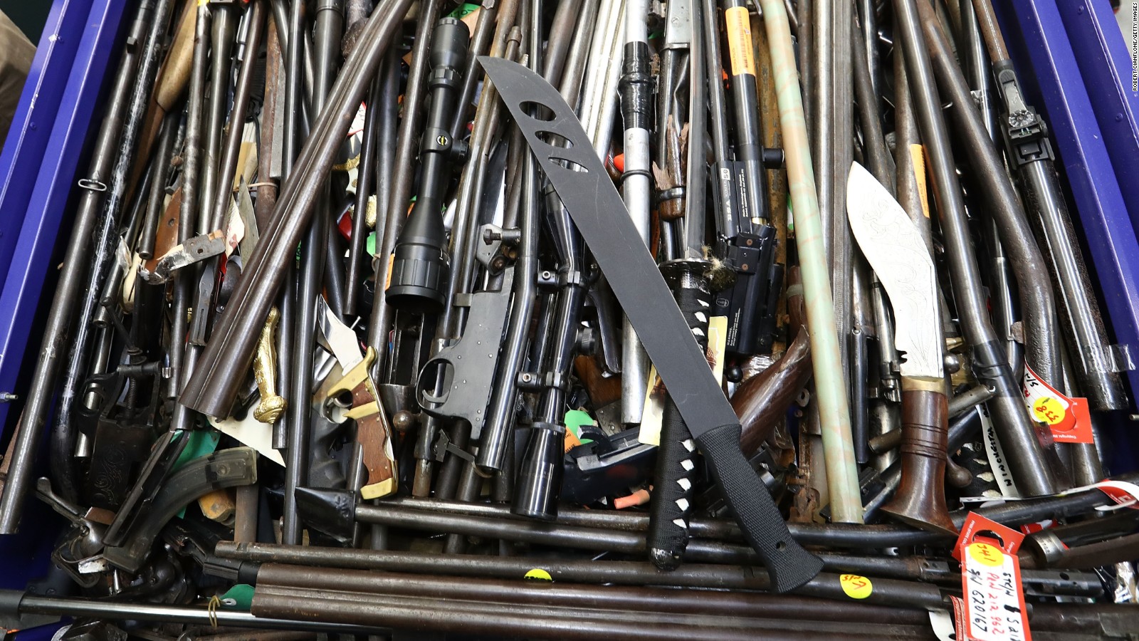 50000 Illegal Guns Handed In During Australian Firearms Amnesty Cnn