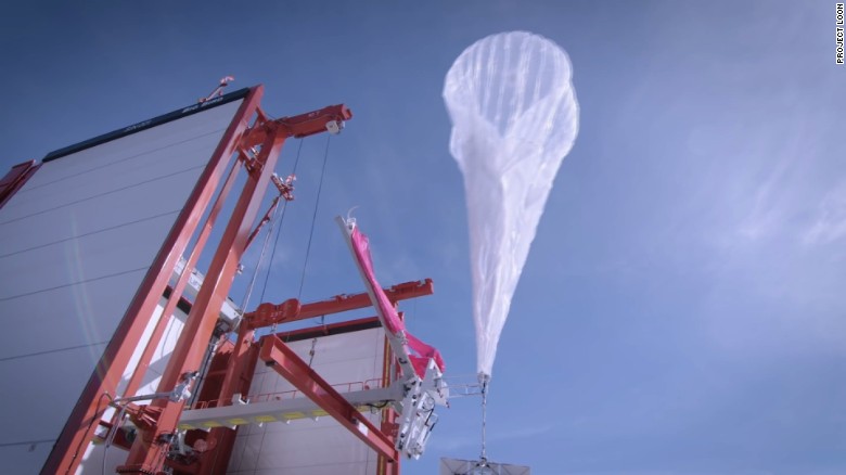 Giant balloons to help connect Puerto Rico