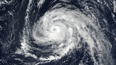 15:12 UTC; Hurricane Ophelia (17L) in the Atlantic Ocean; Satellite: SNPP

