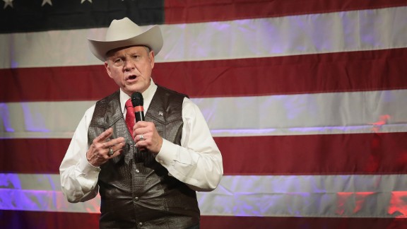 Republican candidate for the US Senate in Alabama, Roy Moore, speaks at a campaign rally on September 25, 2017 in Fairhope, Alabama. 