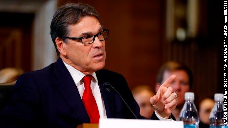 Trump eyes Rick Perry to replace VA secretary