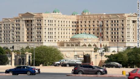 A picture taken on November 5, 2017 in Riyadh shows a general view of the closed Ritz Karlton hotel in Riyadh.
A day earlier Saudi Arabia arrested 11 princes, including a prominent billioniare, and dozens of current and former ministers, reports said, in a sweeping crackdown as the kingdom&#39;s young crown prince Mohammed bin Salman consoliates power. / AFP PHOTO / FAYEZ NURELDINE        (Photo credit should read FAYEZ NURELDINE/AFP/Getty Images)