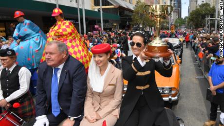Australia&#39;s Melbourne Cup: From ridiculed tea set to treasured trophy