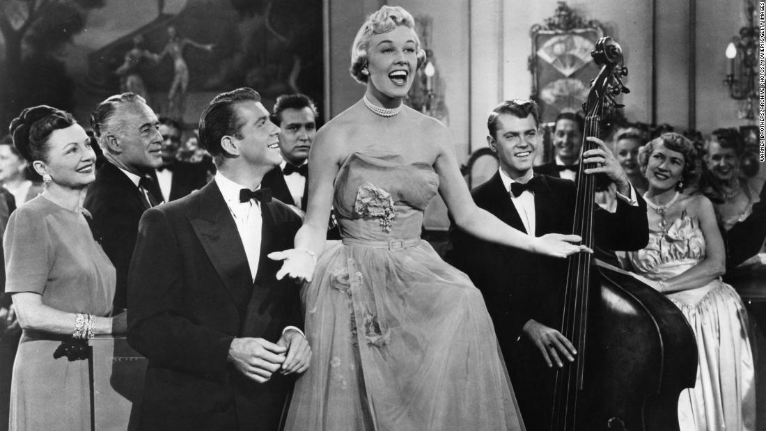 Day performs in a scene from 1951&#39;s &quot;Lullaby of Broadway.&quot;