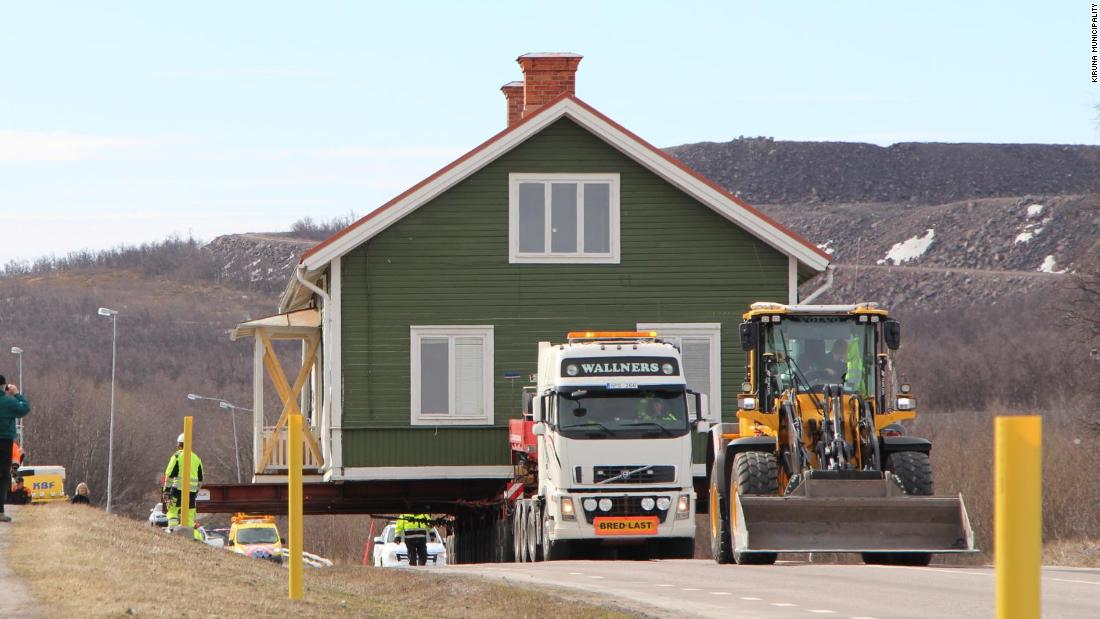 How Sweden S Arctic Millipede Town Kiruna Is Slowly Moving Cnn Style