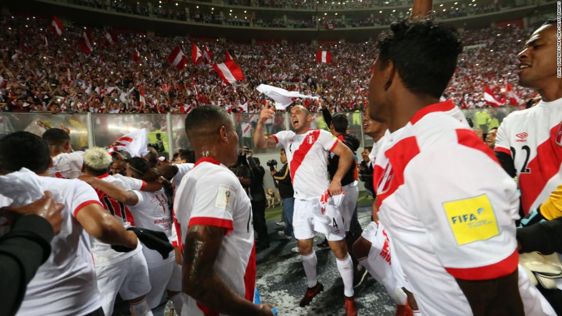 On Thursday 16 November,  Peru became the final team to secure a World Cup spot thanks to a 2-0 win over New Zealand in the second leg of their playoff match, ensuring qualification for La Blanquirroja for the first time since 1982.
