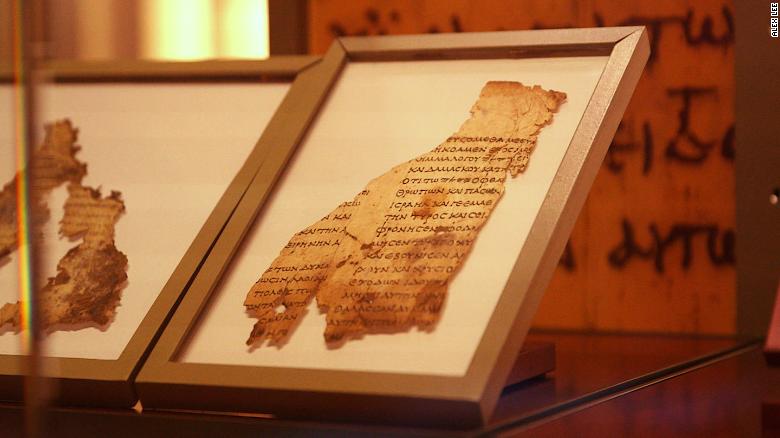 Inside Dcs Museum Of The Bible - 