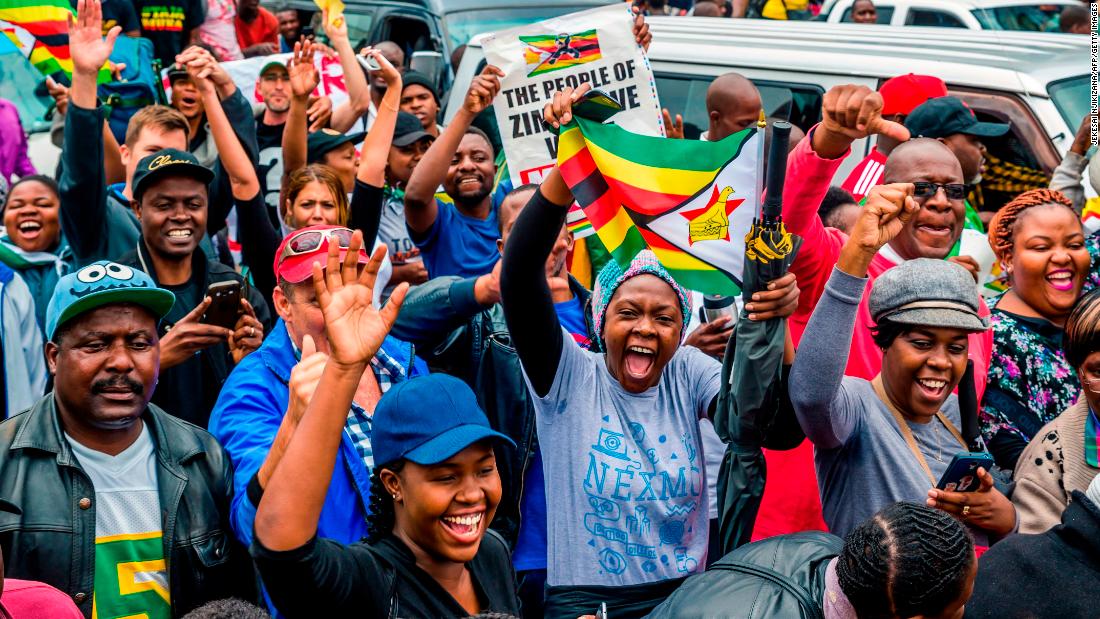 171118133915-zimbabwe-protest-hp-super-tease.jpg