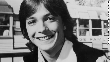 David Cassidy, '70s teen heartthrob, dies at age 67 - CNN