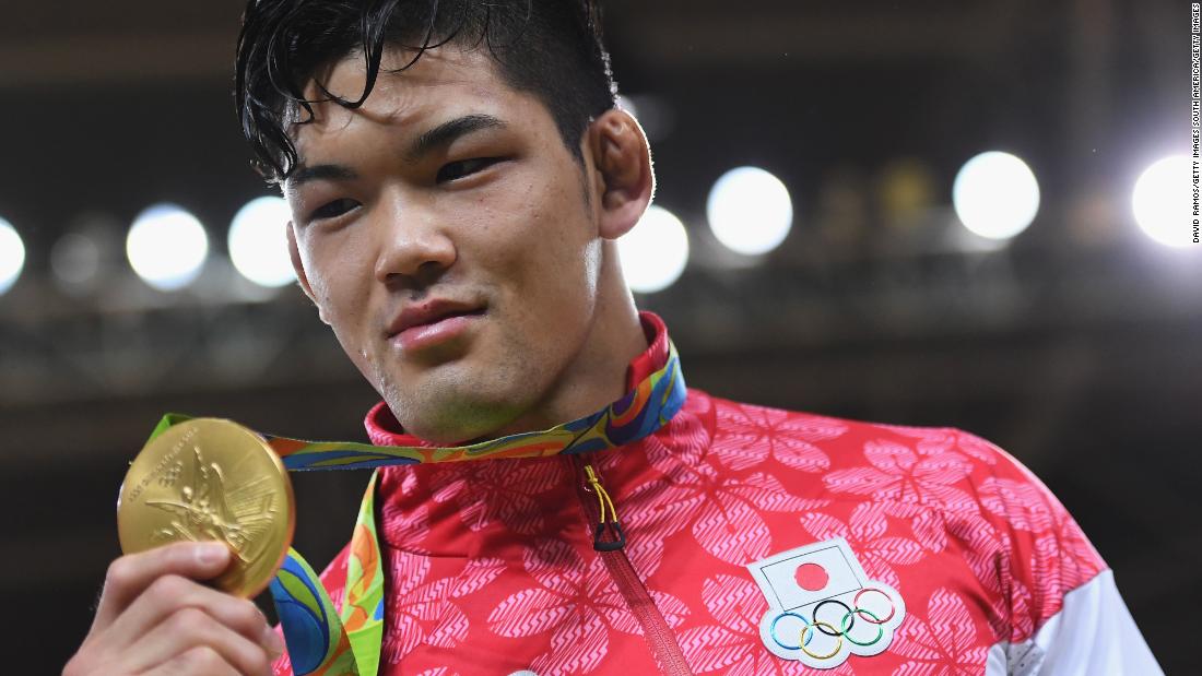 The crowd arrived eager to see the returning Shohei Ono. The 2016 Olympic champion in the -73kg division, he hadn&#39;t competed since in order to concentrate on his studies. But his comeback was cut short as he was forced to withdraw due a knee injury.