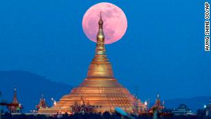 The moon rises behind the Uppatasanti Pagoda seen in Naypyitaw, Myanmar, Sunday, Dec. 3, 2017. The Dec. 3 full moon is the first of three consecutive supermoons. The two will occur on Jan. 1 and Jan. 31, 2018.(AP Photo/Aung Shine Oo)