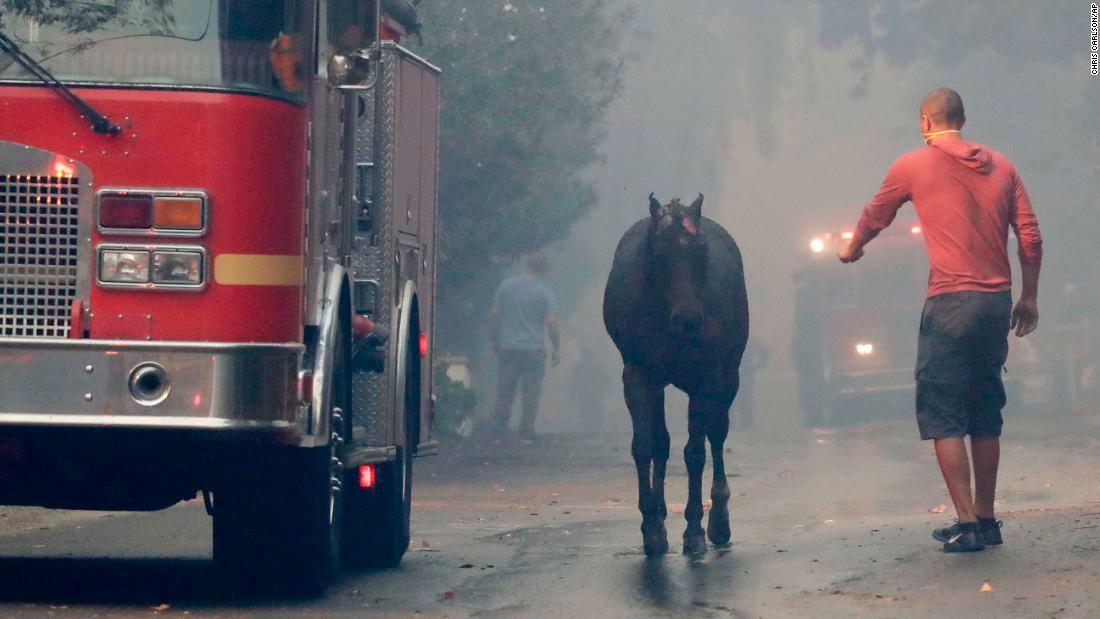 Ventura Fire: Thousands Forced To Evacuate - CNN