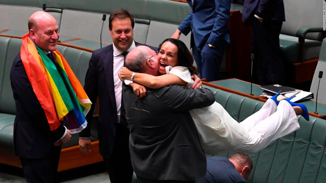 Australia Legalizes Same Sex Marriage Cnn 9049