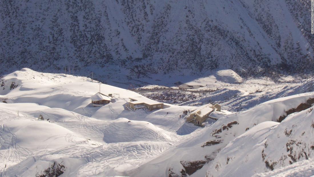 &lt;strong&gt;Temple Basin: &lt;/strong&gt;New Zealand&#39;s back-to-basics &quot;clubbies&quot; are members&#39; ski fields also open to the public. &quot;TB&quot; has its own Range Rover-driving-designer-set filter -- you have to walk the final 45 minutes uphill to the base area. 