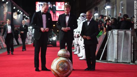 LONDON, ENGLAND - DECEMBER 12: (L-R) Prince William, Duke of Cambridge and Prince Harry attend the European Premiere of &#39;Star Wars: The Last Jedi&#39; at Royal Albert Hall on December 12, 2017 in London, England.  (Photo by Eddie Mulholland - WPA Pool/Getty Images)