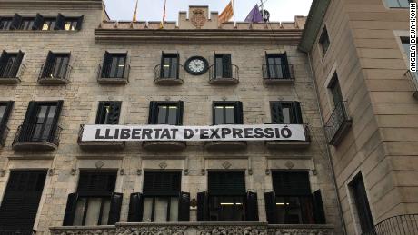 The Girona City Hall bears a banner reading &quot;Freedom of Expression&quot; in Catalan.