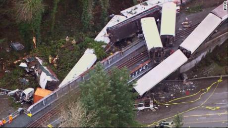 Aerial view of the jumbled rail cars in Washington State.