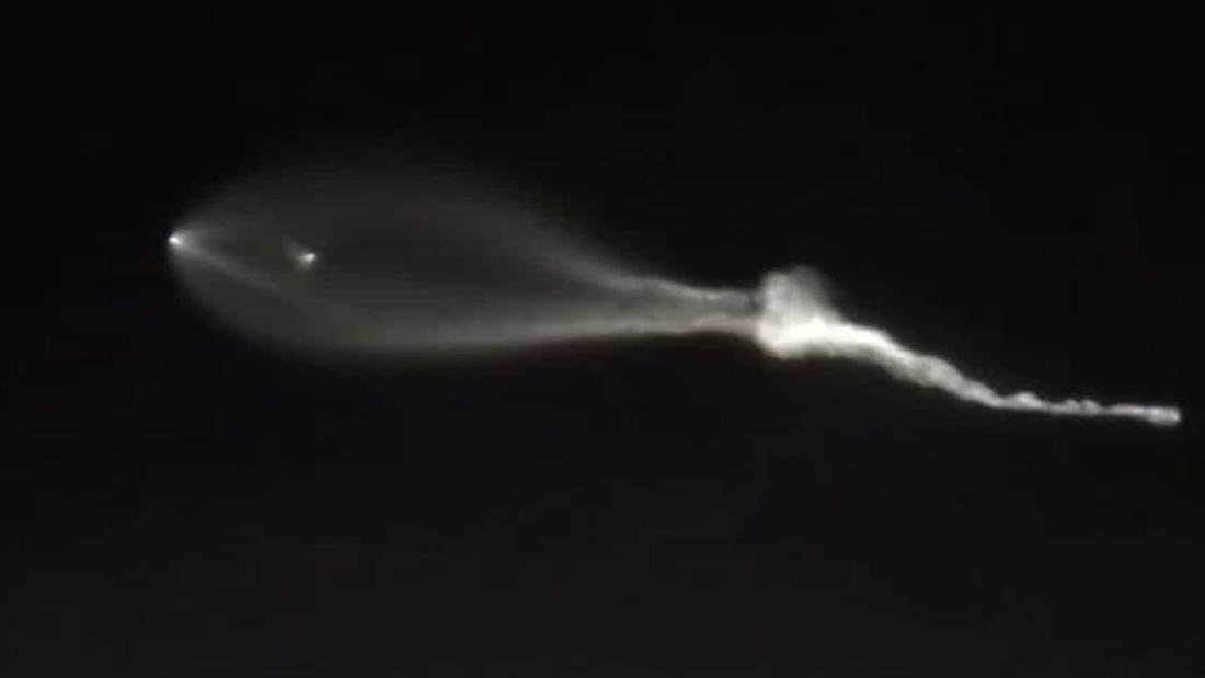 View Spacex Launch Sky Breaking Pics