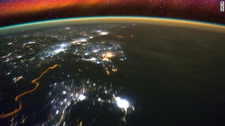 The lowest reaches of space glow with bright bands of color called airglow. NASA&#39;s new GOLD mission will research this region.