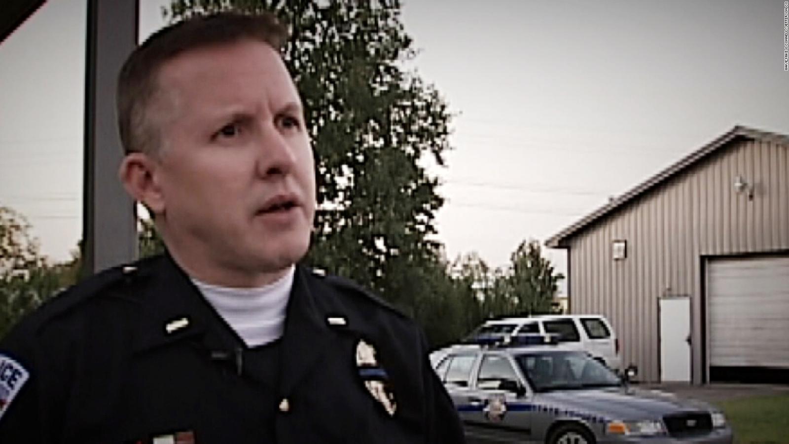 Former Kentucky Police Official Allegedly Sent Racist Messages To Recruit Cnn 4044