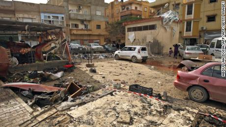 Benghazi Car Bomb Attack Near Mosque Kills 34 - CNN