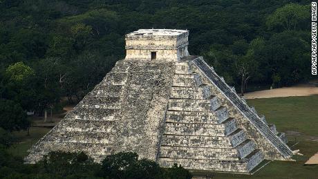 Hidden tunnel could lead to Mayan &#39;entrance to the underworld&#39;