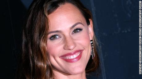 Jennifer Garner credit card