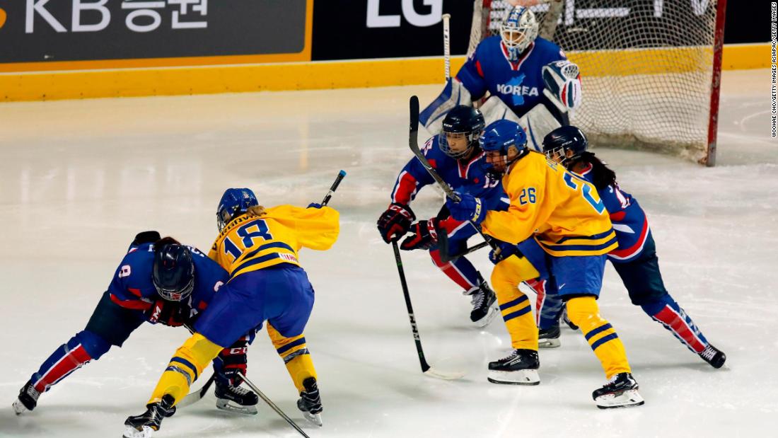 Joint Korean Ice Hockey Team Play For First Time Cnn 