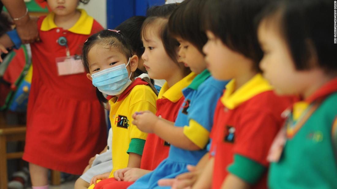 Hong Kong shuts schools in response to flu outbreak