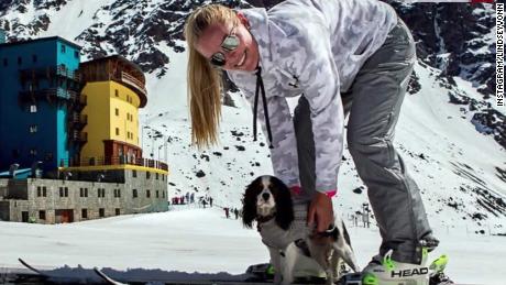 lindsey vonn rescue dogs skiing pyeongchang 2018 winter olympics intl orig_00004701.jpg