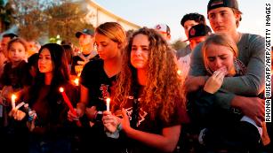 FBI says it didn&#39;t act on tip about Parkland shooter