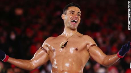 Pita Taufatofua: GoFundMe set up by Tonga’s Olympic flag bearer raises over $310,000

 | Breaking News Updates