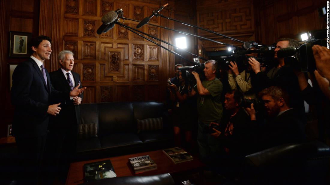 Canadian Prime Minister Justin Trudeau meets with Trebek in his office on Parliament Hill in Ottawa on Thursday, May 5, 2016.