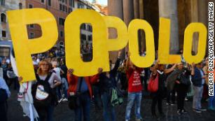Perché le elezioni imprevedibili in Italia stanno mettendo alla prova i nervi in ​​Europa 