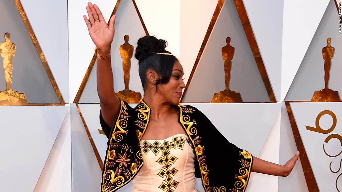 Tiffany Haddish Honors Eritrean Heritage At The Oscars With Stunning Zuria Gown Cnn 2999