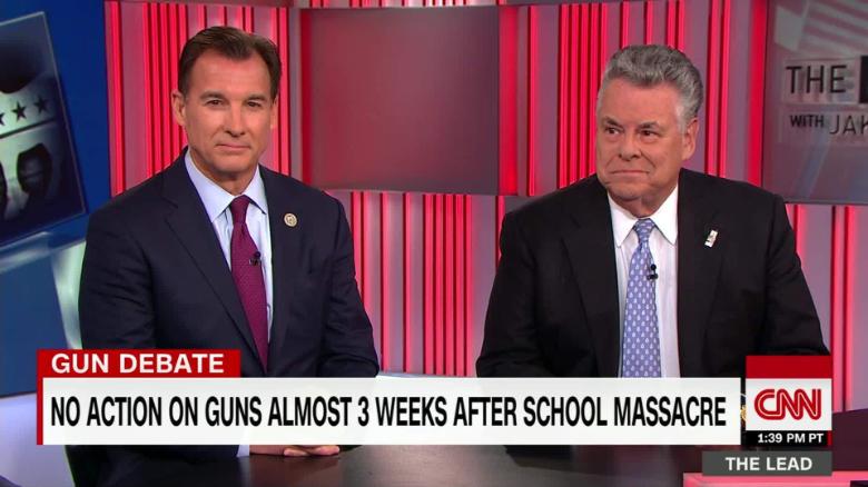 lead guns convo on hill rep king rep suozzi live jake tapper_00000920