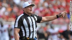 Buff NFL referee Ed Hochuli calling it a career