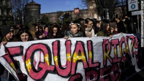 Only six countries have equal rights for men and women, World Bank finds