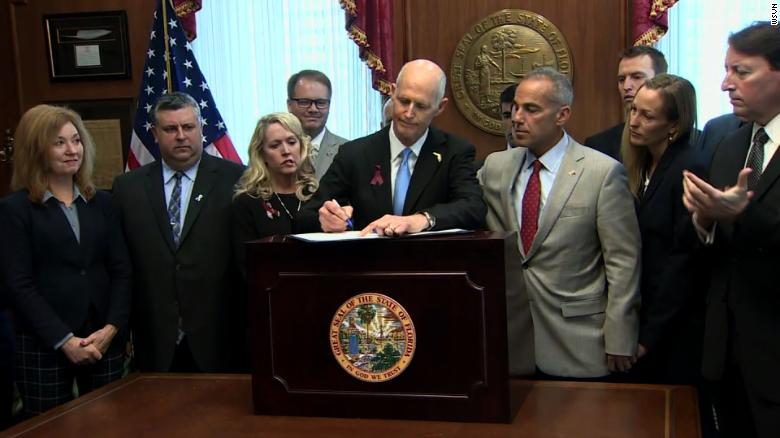 Nra Sues Florida After Gun Control Bill Passes - 