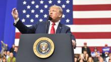 US President Donald Trump delivers remarks at the Make America Great Again Rally on March 10, 2018 in Moon Township, Pennsylvania. / AFP PHOTO / Nicholas Kamm        (Photo credit should read NICHOLAS KAMM/AFP/Getty Images)