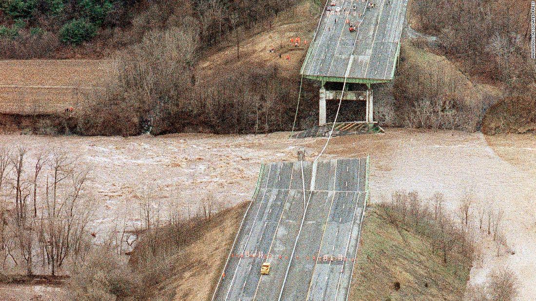 Recent Bridge Collapse 2024 Tamma Fredrika